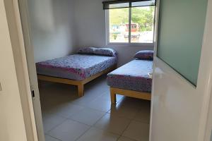 C7A Casas la colmena a 3 min playa alberca 3 rec.