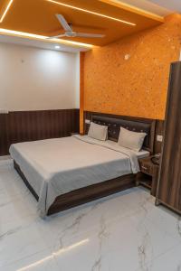 Big Brother hostel Hotel