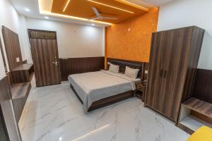 Big Brother hostel Hotel