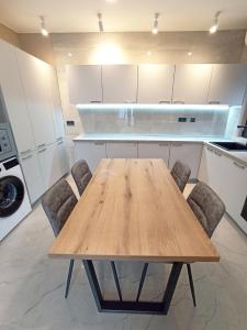 Amazing BayView Apartment Kotor