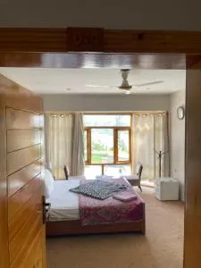 Hotel Hunza Exective - Gilgit