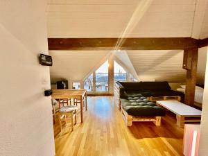 Cosy roof flat close lausanne center - ES