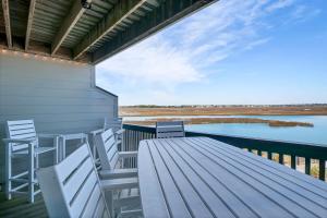 Cordgrass Oasis by Sea Scape Properties
