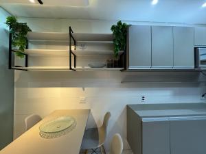 Elegância e Conforto na Tijuca 3 Quartos em Localização Premium