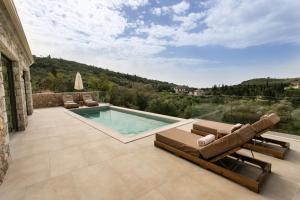 Azalea Luxury Villa