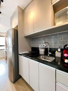 Studio Moderno, com Piscina, AC, Wi-fi e Alexa