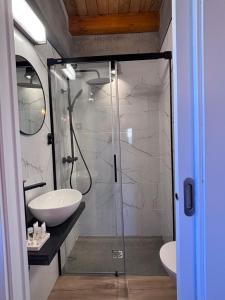 27A01 Casa Uría Cam Santiago by R2R Consulting