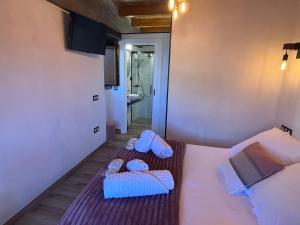 27A01 Casa Uría Cam Santiago by R2R Consulting