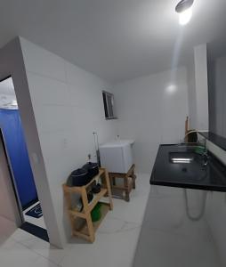 lindo flat recreio dos bandeirantes proximo a praia do pontal