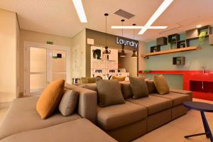 AP 12º andar, próximo de CGH e vaga com manobrista