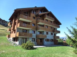 Résidence Bergerie Des 3 Vallees F - Chaleureux appartement 3 pièces pour 4 personnes près du village authentique des Allues MAE-1786