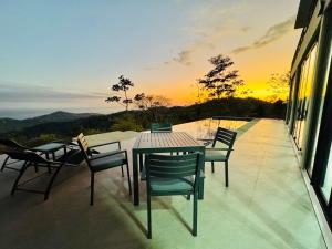 Coco Rica Luxury Oceanview Villa Pool Concierge 4 Bedroom 6BED 5BA Playa Carrillo