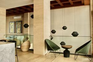 Elegante depa vista al malecón y mar by G P S rentas