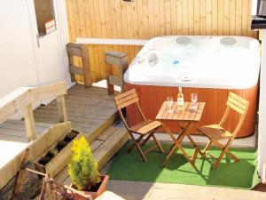 Misty Isles Cottage - S4577