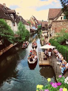 Cosy. 10mn du centre et de la gare. Garage gratuit