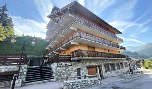Résidence Lermitage - Appartement 2 pièces pour 4 personnes situé à Méribel centre proche des commerces et des pistes de ski MAE-3004