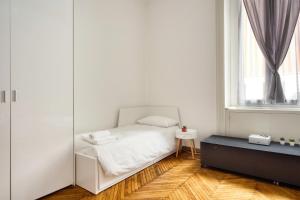 Luxury Stay - City Life