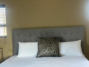 Fourways Luxe 5-Bed Home