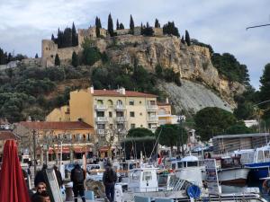 Appartement baie des anges vue sur mer, garage