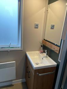 Campings Mobil home 55 -8 personnes : photos des chambres