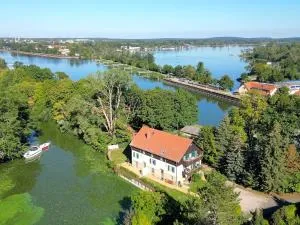 Altbauwohnung am Wasser - Butterlake
