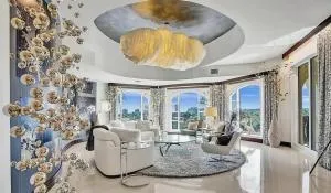 Luxurious Penthouse with Ocean Views in Boca Raton - 布卡拉顿