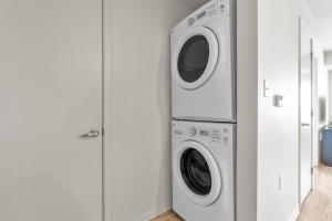 Simplicity At the Rim 1204 I Comfy 2 bed 2 Bath