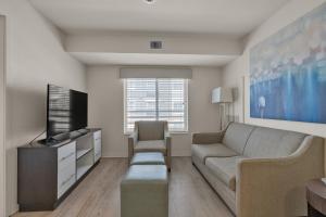 Simplicity At the Rim 1209 I Comfy 1 Bed 1 Bath