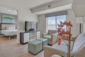 Parking I Properties By Preston I Comfy 2 Bed Apt