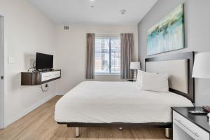 Simplicity At the Rim 1101 I Comfy 2 Bed 2 Bath