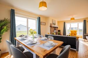 Wild Atlantic Way Retreat by Shortstays