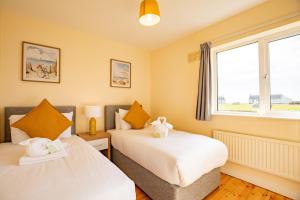 Wild Atlantic Way Retreat by Shortstays