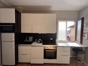 Historic Florence Apartment with Duomo View