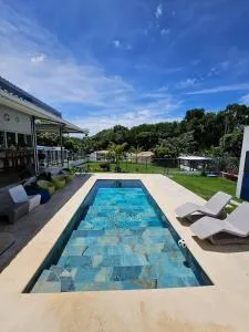 Oasis Azul Paradise, Casa de Playa con Piscina - Las Uvas