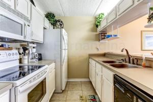 Oceans Of Amelia - 210