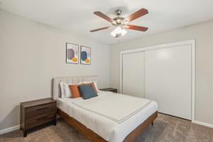 Stratton 2415-a I Spacious 2 Bed 15 Bath - 4hvězdičkové hotely ve městě Arlington