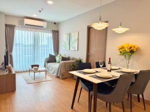 Astra Sky River 宜居6人三卧两卫 无边泳池 热水浴缸 乳胶床垫