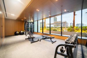 Your Peaceful View - 1BR with 2 Balconies on 28th Floor