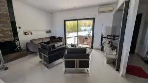 Villa with sea and mountain views - 菲里亚尼