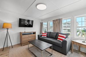 Cabana Beach #2 Condo Steps from the Beach