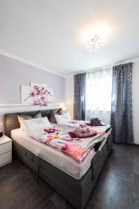 5 Sterne Ferienwohnung Mit 2 Schlafzimmer, 2 Bäder, Badewanne Und Eigener Infrarotsauna