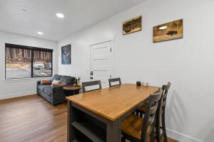 Accessible, Comfort, Convenient Location 106