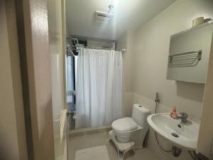 FLAIR Condotel 1 BR Near MRT EDSA Shangrila Megamall Lightmall