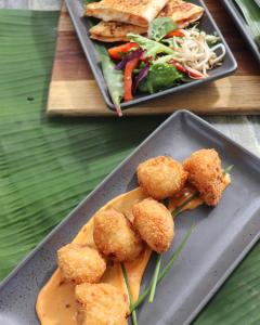 Colonial Palms Motor Inn