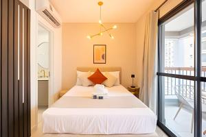 Easy Star - Belo studio ao lado da Estação Brooklin - SQ01I