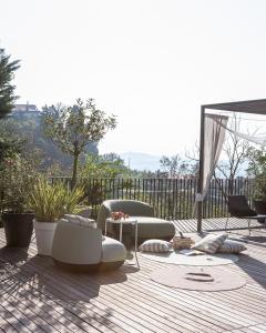 Peaceful Stay Among the Vines