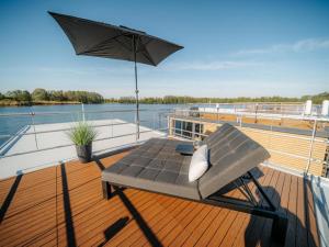Hausboot am Prerauer Stich in Zehdenick