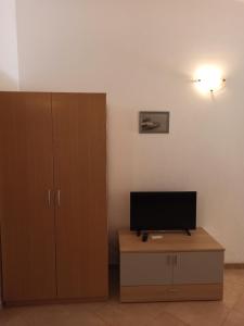 Apartments by the sea Podgora, Makarska - 2593