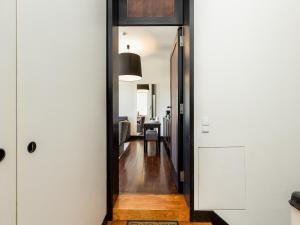 Charming Apartment with street-view in Porto