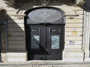 Central City Escape with Balcony